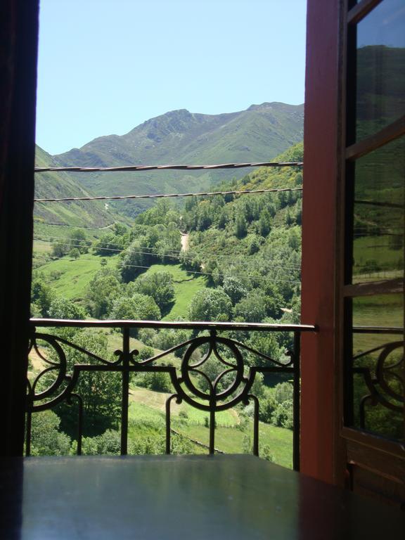 Hotel Rural Genestoso Exterior photo