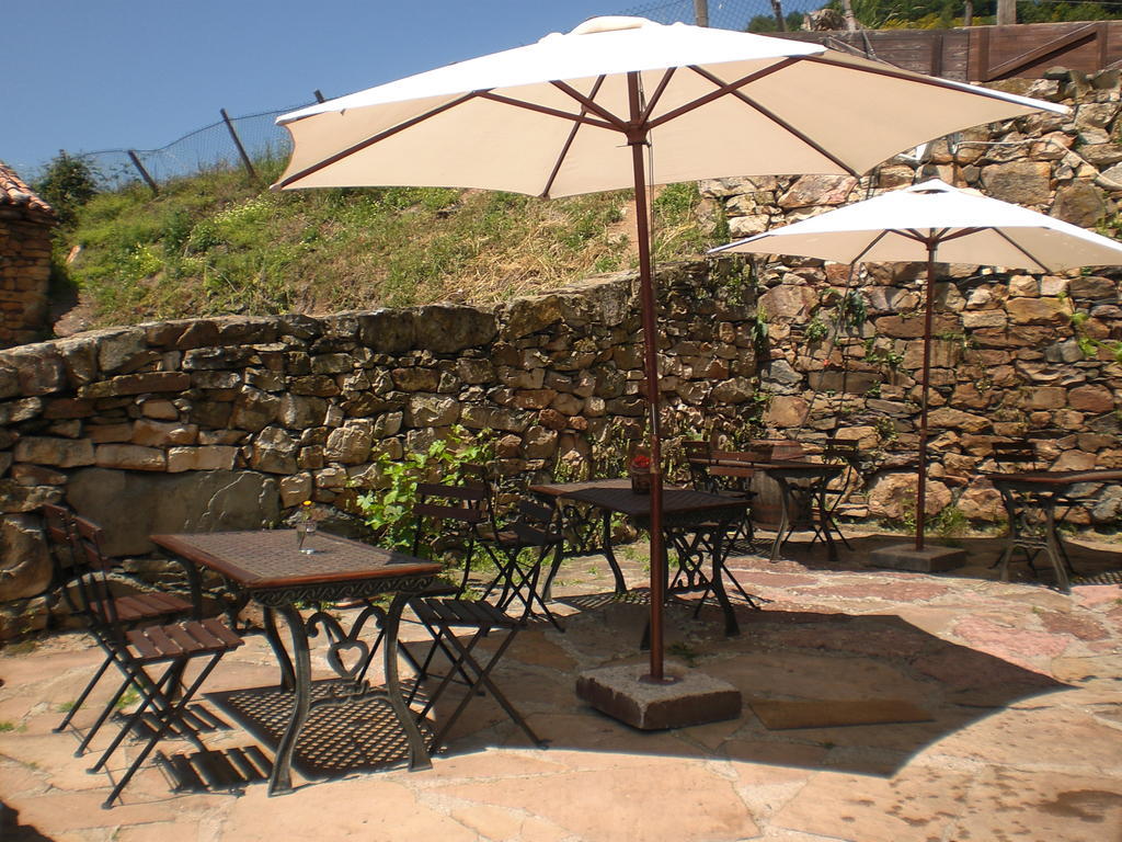 Hotel Rural Genestoso Exterior photo