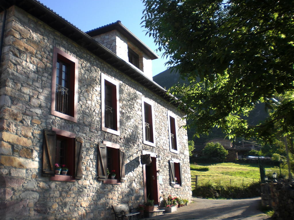 Hotel Rural Genestoso Exterior photo